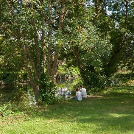 Bed and Breakfast Le Jardin De La Reyssouze Gorrevod Esterno foto