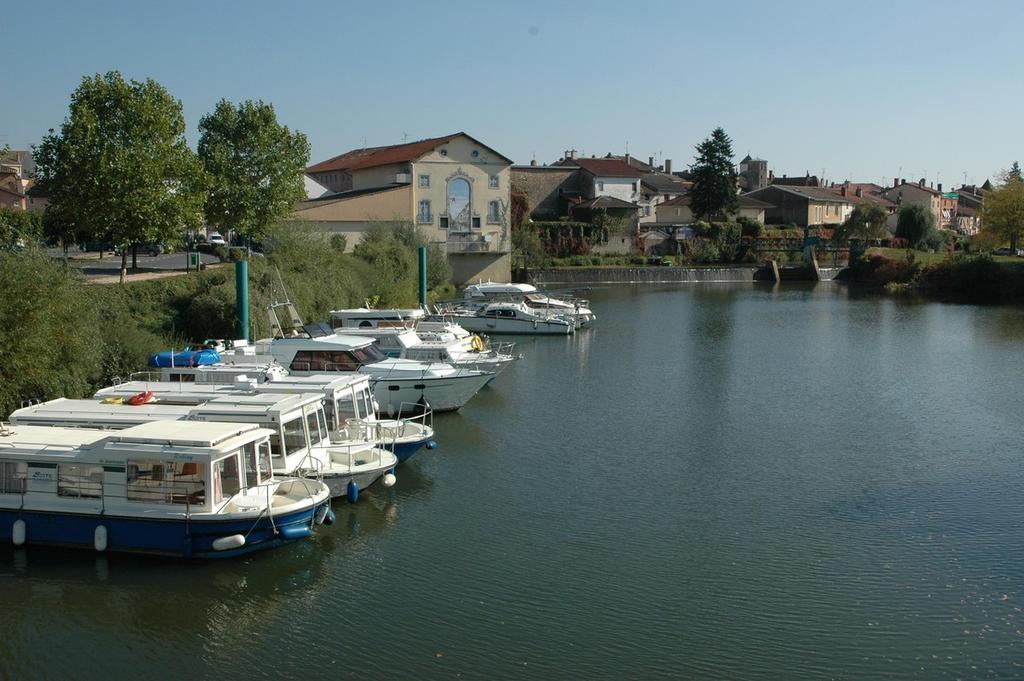 Bed and Breakfast Le Jardin De La Reyssouze Gorrevod Esterno foto