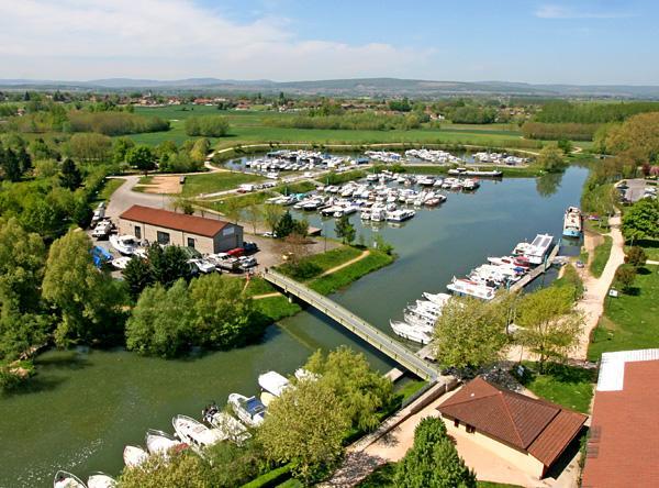 Bed and Breakfast Le Jardin De La Reyssouze Gorrevod Esterno foto